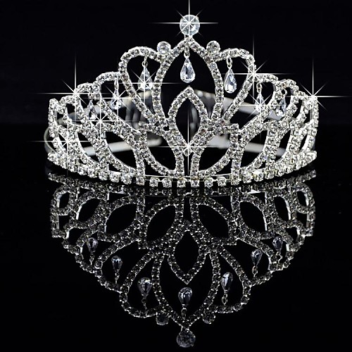 Crystal / Fabric / Alloy Tiaras with 1 Piece Wedding / Special Occasion / Party / Evening Headpiece
Crystal / Fabric / Alloy Tiaras with 1 Piece Wedding / Special Occasion / Party / Evening Headpiece