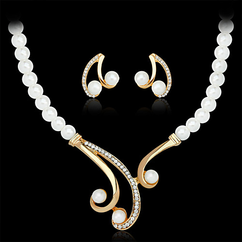 Women's Pearl Jewelry Set Necklace / Earrings Ladies Luxury Elegant Pearl Imitation Pearl Rhinestone Earrings Jewelry White For Wedding Party / Gold Plated / Imitation Diamond
Women's Pearl Jewelry Set Necklace / Earrings Ladies Luxury Elegant Pearl Imitation Pearl Rhinestone Earrings Jewelry White For Wedding Party / Gold Plated / Imitation Diamond