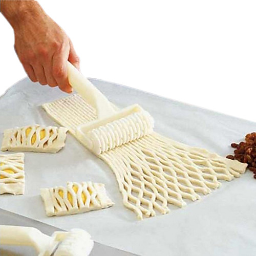 New Plastic Netting Round Knife Dough Bread Pastry Biscuit Pizza Baking Cake Baking Process of Hob Lattice Kitchen Tools
New Plastic Netting Round Knife Dough Bread Pastry Biscuit Pizza Baking Cake Baking Process of Hob Lattice Kitchen Tools