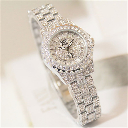 Women's Simulated Diamond Watch Pave Watch Quartz Silver / Gold 30 m Analog Sparkle - Gold Silver
Women's Simulated Diamond Watch Pave Watch Quartz Silver / Gold 30 m Analog Sparkle - Gold Silver