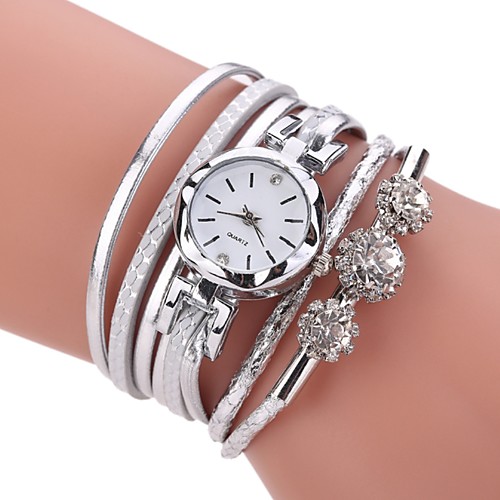 Women's Bracelet Watch Simulated Diamond Watch Analog Quartz Ladies Imitation Diamond / Quilted PU Leather / One Year
Women's Bracelet Watch Simulated Diamond Watch Analog Quartz Ladies Imitation Diamond / Quilted PU Leather / One Year