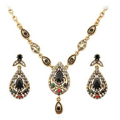 Women's Drop Earrings Necklace Drop Ladies Classic Fashion Gemstone Imitation Diamond Earrings Jewelry Gold For Daily Evening Party
Women's Drop Earrings Necklace Drop Ladies Classic Fashion Gemstone Imitation Diamond Earrings Jewelry Gold For Daily Evening Party