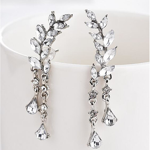 Women's Resin Clip on Earring Ear Cuff Climber Earrings Ladies Luxury Elegant Imitation Pearl Rhinestone Imitation Diamond Earrings Jewelry Silver / Gold For Party Casual Daily
Women's Resin Clip on Earring Ear Cuff Climber Earrings Ladies Luxury Elegant Imitation Pearl Rhinestone Imitation Diamond Earrings Jewelry Silver / Gold For Party Casual Daily