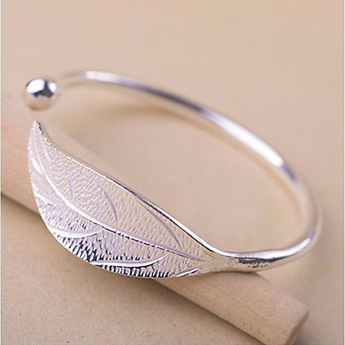 Women's Cuff Bracelet Stylish Mismatched Leaf Ladies Stylish Artistic Elegant Copper Bracelet Jewelry Silver For Daily Going out
Women's Cuff Bracelet Stylish Mismatched Leaf Ladies Stylish Artistic Elegant Copper Bracelet Jewelry Silver For Daily Going out