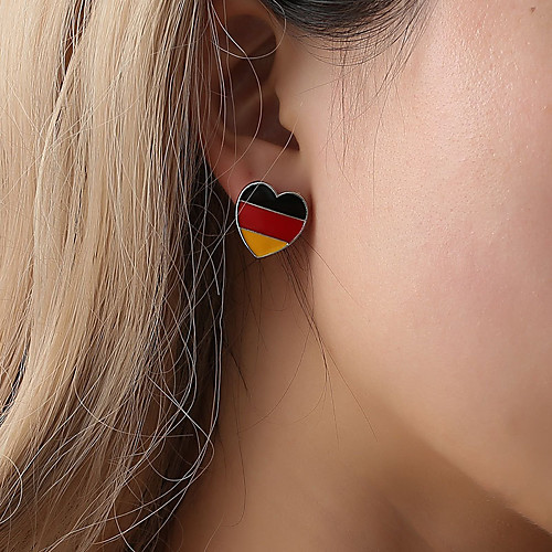 Women's Stud Earrings Stylish Heart Ladies Fashion Cute Sweet Earrings Jewelry Gold For Party / Evening Street Daily 1 Pair
Women's Stud Earrings Stylish Heart Ladies Fashion Cute Sweet Earrings Jewelry Gold For Party / Evening Street Daily 1 Pair