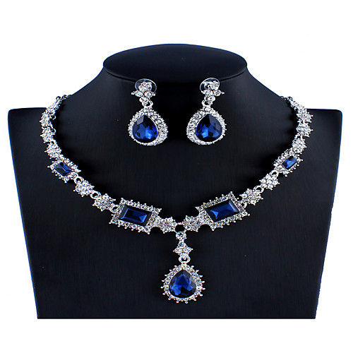 Women's Blue Red Gray Crystal Bridal Jewelry Sets Geometrical Pear Luxury Fashion Rhinestone Earrings Jewelry Red / Dark Blue / Gray For Wedding Engagement 1 set
Women's Blue Red Gray Crystal Bridal Jewelry Sets Geometrical Pear Luxury Fashion Rhinestone Earrings Jewelry Red / Dark Blue / Gray For Wedding Engagement 1 set