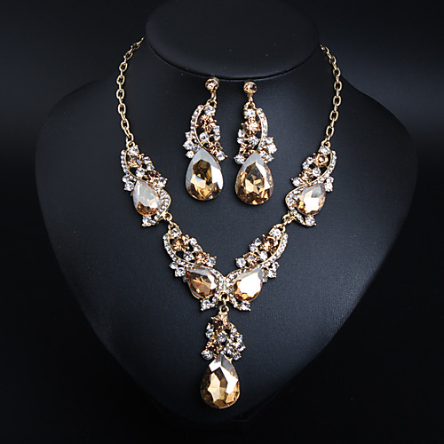 Women's Crystal Bridal Jewelry Sets Briolette Drop Flower Love Statement Elegant Vintage Rhinestone Earrings Jewelry Red / Champagne / Green For Party Wedding Engagement 1 set
Women's Crystal Bridal Jewelry Sets Briolette Drop Flower Love Statement Elegant Vintage Rhinestone Earrings Jewelry Red / Champagne / Green For Party Wedding Engagement 1 set