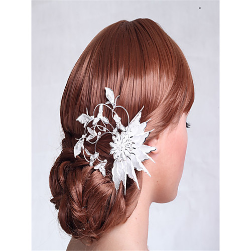 Rhinestone / Alloy Flowers with Crystals / Rhinestones 1 Piece Wedding Headpiece
Rhinestone / Alloy Flowers with Crystals / Rhinestones 1 Piece Wedding Headpiece