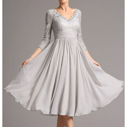 A-Line Mother of the Bride Dress Plus Size V Neck Tea Length Chiffon 3/4 Length Sleeve with Appliques 2021
A-Line Mother of the Bride Dress Plus Size V Neck Tea Length Chiffon 3/4 Length Sleeve with Appliques 2021