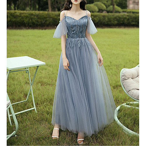 A-Line Spaghetti Strap Floor Length Tulle Bridesmaid Dress with Pleats
A-Line Spaghetti Strap Floor Length Tulle Bridesmaid Dress with Pleats