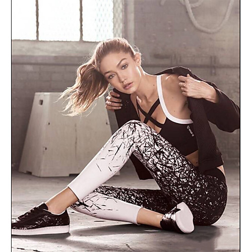 Women's Running Tights Leggings Running Capri Leggings Compression Pants Athletic 3/4 Tights Capris Patchwork Winter Fitness Gym Workout Running Walking Jogging Lightweight Breathable Quick Dry Sport
Women's Running Tights Leggings Running Capri Leggings Compression Pants Athletic 3/4 Tights Capris Patchwork Winter Fitness Gym Workout Running Walking Jogging Lightweight Breathable Quick Dry Sport