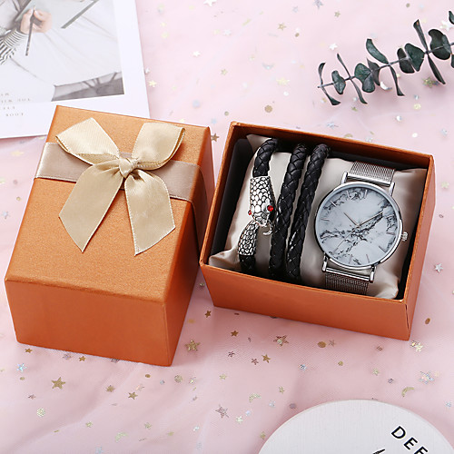 Men Women Sport Watch Quartz Titanium Alloy Black / Silver / Rose Gold Chronograph Casual Watch Cool Analog Casual Fashion - Blushing Pink Silver Black
Men Women Sport Watch Quartz Titanium Alloy Black / Silver / Rose Gold Chronograph Casual Watch Cool Analog Casual Fashion - Blushing Pink Silver Black