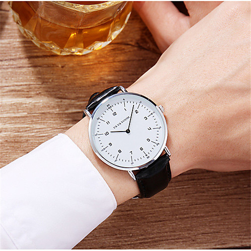 Men's Dress Watch Quartz Genuine Leather 30 m Water Resistant / Waterproof Calendar / date / day Day Date Analog Fashion Cool - Golden / Brown BlackGloden Black One Year Battery Life
Men's Dress Watch Quartz Genuine Leather 30 m Water Resistant / Waterproof Calendar / date / day Day Date Analog Fashion Cool - Golden / Brown BlackGloden Black One Year Battery Life