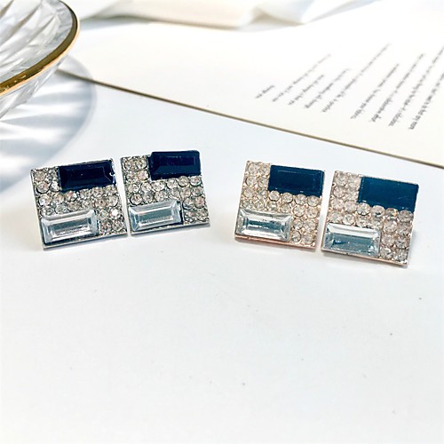 Women's Earrings Holiday Wedding Birthday Romantic Earrings Jewelry Gold / Silver For Date Street Festival 1 Pair
Women's Earrings Holiday Wedding Birthday Romantic Earrings Jewelry Gold / Silver For Date Street Festival 1 Pair