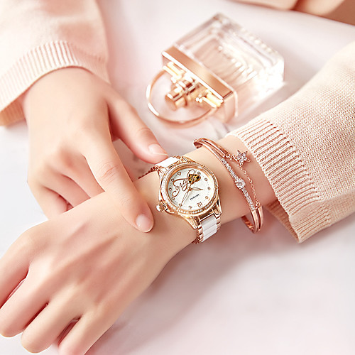 Women's Mechanical Watch Heart shape Elegant Genuine Leather Automatic self-winding White Black Red Water Resistant / Waterproof Analog / Stainless Steel
Women's Mechanical Watch Heart shape Elegant Genuine Leather Automatic self-winding White Black Red Water Resistant / Waterproof Analog / Stainless Steel