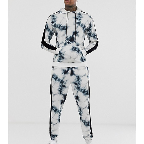 Men's Activewear Set Print Basic White Red Green US32 / UK32 / EU40 US34 / UK34 / EU42 US36 / UK36 / EU44 US38 / UK38 / EU46
Men's Activewear Set Print Basic White Red Green US32 / UK32 / EU40 US34 / UK34 / EU42 US36 / UK36 / EU44 US38 / UK38 / EU46