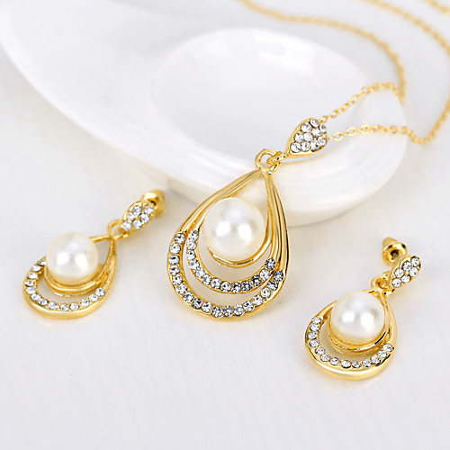 Women's Jewelry Set Bridal Jewelry Sets Cut Out Pear Fashion Imitation Pearl Gold Plated Earrings Jewelry Gold For Christmas Wedding Party Evening Gift Formal 1 set
Women's Jewelry Set Bridal Jewelry Sets Cut Out Pear Fashion Imitation Pearl Gold Plated Earrings Jewelry Gold For Christmas Wedding Party Evening Gift Formal 1 set