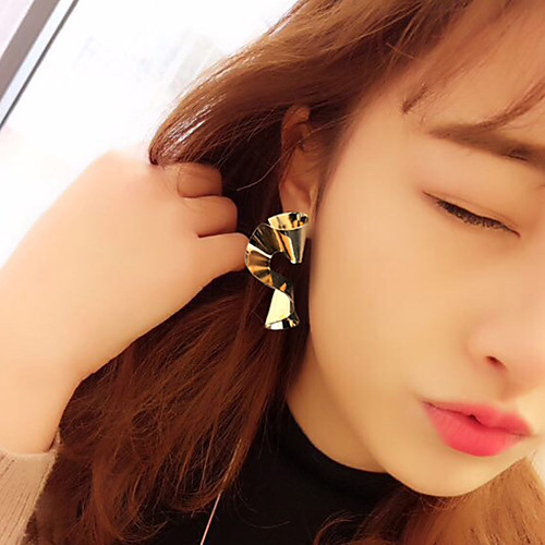 Women's Drop Earrings Hoop Earrings Earrings Chandelier Stylish Punk Trendy Cool Cute Earrings Jewelry Gold For Street Engagement Date Birthday Festival 1 Pair
Women's Drop Earrings Hoop Earrings Earrings Chandelier Stylish Punk Trendy Cool Cute Earrings Jewelry Gold For Street Engagement Date Birthday Festival 1 Pair