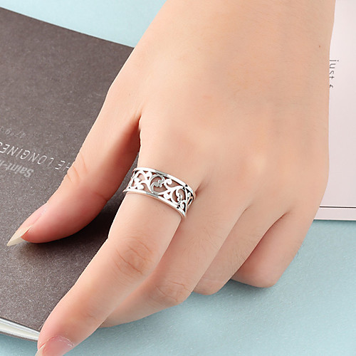 Band Ring Hollow Out Silver Alloy Flower Stylish Fashion European 1pc 5 6 7 8 9 / Women's
Band Ring Hollow Out Silver Alloy Flower Stylish Fashion European 1pc 5 6 7 8 9 / Women's