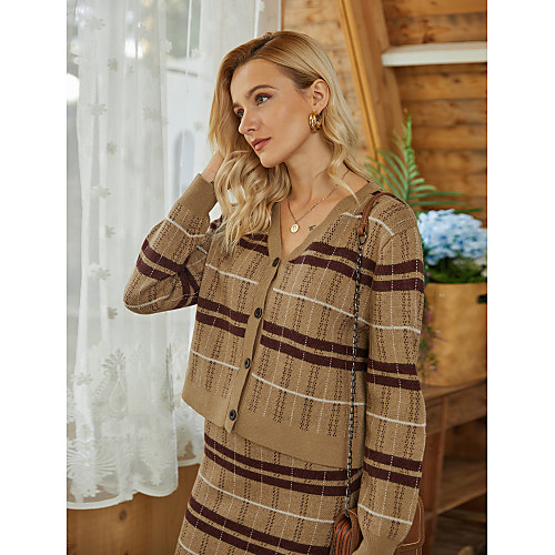 Women's Basic Knitted Striped Cardigan Acrylic Fibers Cotton Long Sleeve Sweater Cardigans V Neck Fall Winter Brown
Women's Basic Knitted Striped Cardigan Acrylic Fibers Cotton Long Sleeve Sweater Cardigans V Neck Fall Winter Brown