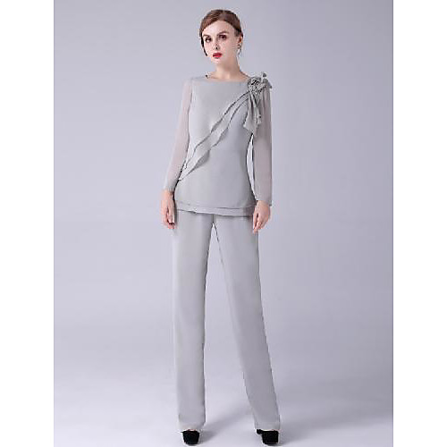Two Piece Jumpsuits Mother of the Bride Dress Elegant Sweet Jewel Neck Floor Length Chiffon Long Sleeve with Crystals Draping Cascading Ruffles 2021
Two Piece Jumpsuits Mother of the Bride Dress Elegant Sweet Jewel Neck Floor Length Chiffon Long Sleeve with Crystals Draping Cascading Ruffles 2021