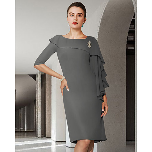 Sheath / Column Mother of the Bride Dress Elegant Jewel Neck Knee Length Chiffon Half Sleeve with Ruffles Draping Crystal Brooch 2021
Sheath / Column Mother of the Bride Dress Elegant Jewel Neck Knee Length Chiffon Half Sleeve with Ruffles Draping Crystal Brooch 2021