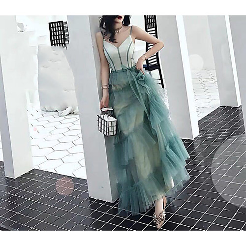 A-Line V Neck Floor Length Tulle Bridesmaid Dress with Sash / Ribbon / Bow(s) / Open Back
A-Line V Neck Floor Length Tulle Bridesmaid Dress with Sash / Ribbon / Bow(s) / Open Back