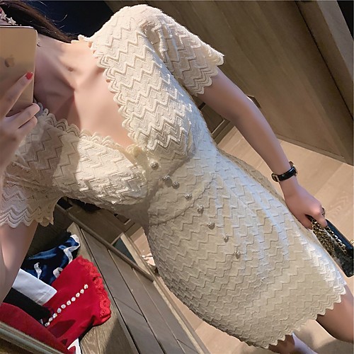 A-Line Elegant Sexy Homecoming Cocktail Party Dress V Neck Short Sleeve Short / Mini Spandex with Buttons 2021
A-Line Elegant Sexy Homecoming Cocktail Party Dress V Neck Short Sleeve Short / Mini Spandex with Buttons 2021