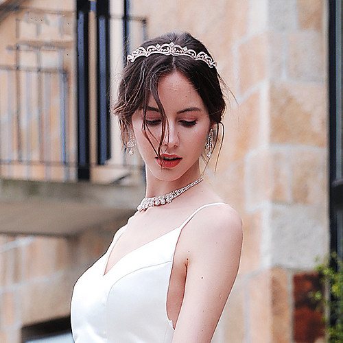 Wedding Bridal Rhinestone / Alloy Headpiece with Rhinestone 1 Piece Wedding / Special Occasion Headpiece
Wedding Bridal Rhinestone / Alloy Headpiece with Rhinestone 1 Piece Wedding / Special Occasion Headpiece