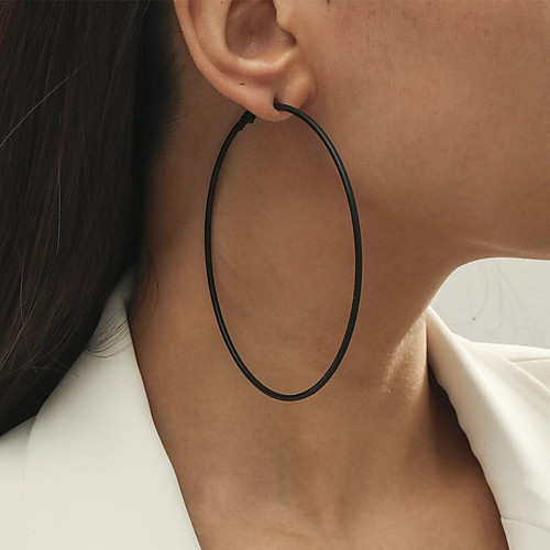 Women's Hoop Earrings Earrings Circle Simple Fashion European Earrings Jewelry Black For Street Vacation 1 Pair
Women's Hoop Earrings Earrings Circle Simple Fashion European Earrings Jewelry Black For Street Vacation 1 Pair