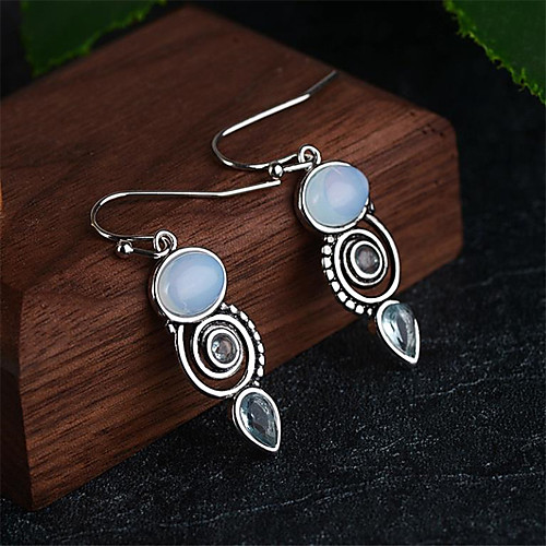 Women's Hoop Earrings Classic Fashion Romantic Punk Trendy Cute Sweet Earrings Jewelry Silver For Street Gift Date Birthday Festival 1 Pair
Women's Hoop Earrings Classic Fashion Romantic Punk Trendy Cute Sweet Earrings Jewelry Silver For Street Gift Date Birthday Festival 1 Pair