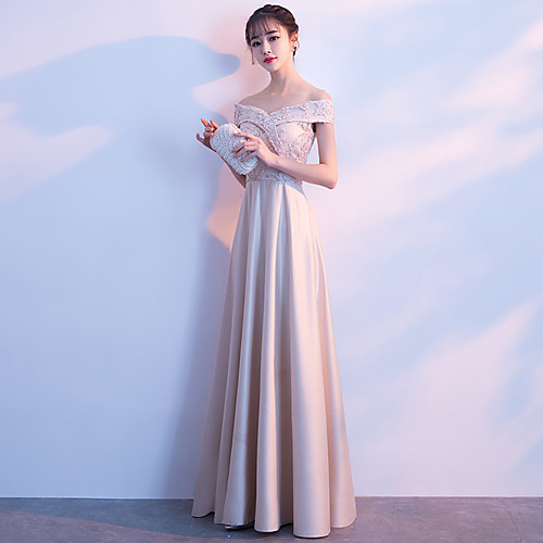 banquet evening dress skirt 2020 new temperament one-shoulder long slim bridesmaid dress women usually wear
banquet evening dress skirt 2020 new temperament one-shoulder long slim bridesmaid dress women usually wear