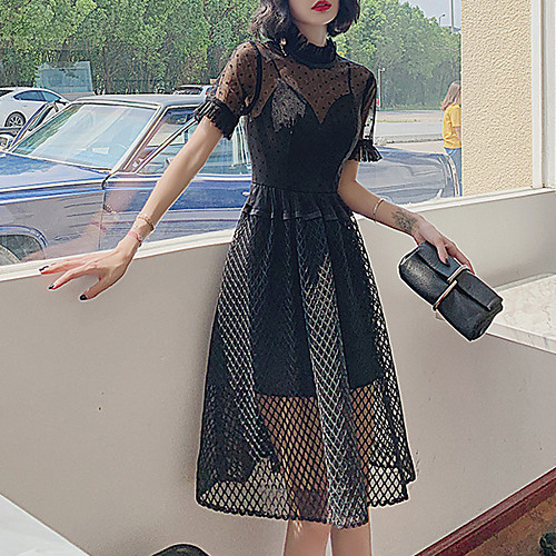 A-Line Little Black Dress Elegant Cocktail Party Prom Dress Jewel Neck Short Sleeve Tea Length Spandex with Overskirt 2021
A-Line Little Black Dress Elegant Cocktail Party Prom Dress Jewel Neck Short Sleeve Tea Length Spandex with Overskirt 2021