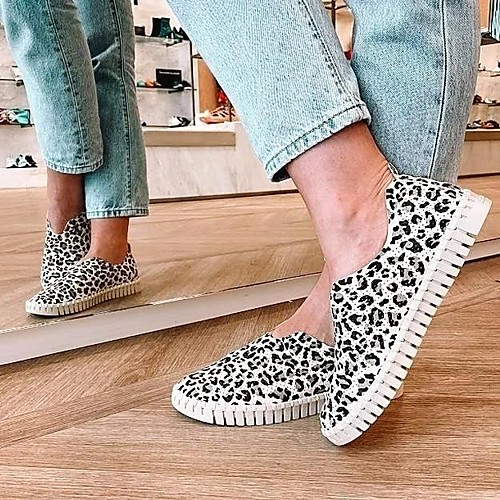 Women's Loafers & Slip-Ons Slip-on Sneakers Flat Heel Round Toe Rubber Color Block Dark Brown Beige
Women's Loafers & Slip-Ons Slip-on Sneakers Flat Heel Round Toe Rubber Color Block Dark Brown Beige