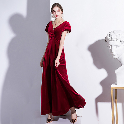 A-Line Elegant Vintage Wedding Guest Engagement Dress Jewel Neck Short Sleeve Ankle Length Velvet with Beading Appliques 2021
A-Line Elegant Vintage Wedding Guest Engagement Dress Jewel Neck Short Sleeve Ankle Length Velvet with Beading Appliques 2021