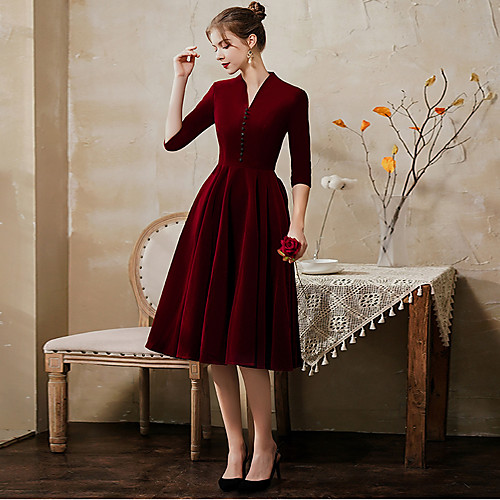 A-Line Minimalist Vintage Party Wear Cocktail Party Dress V Neck Half Sleeve Tea Length Velvet with Sleek 2021
A-Line Minimalist Vintage Party Wear Cocktail Party Dress V Neck Half Sleeve Tea Length Velvet with Sleek 2021