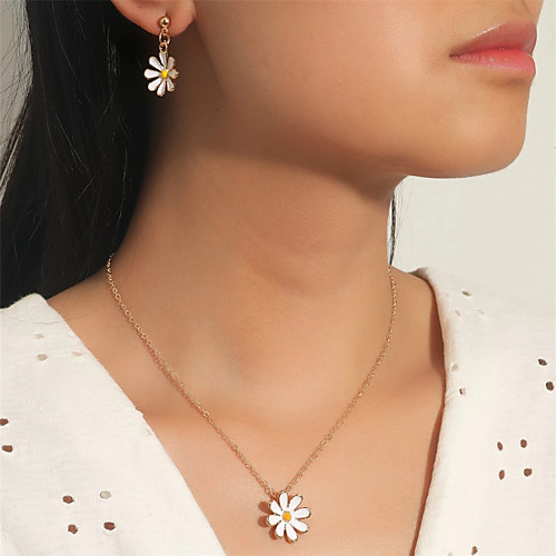 Daisy Jewelry Set Classic Flower Natural European Trendy Cute Sweet Earrings Jewelry Gold For Party Evening Gift Formal Festival 1 set
Daisy Jewelry Set Classic Flower Natural European Trendy Cute Sweet Earrings Jewelry Gold For Party Evening Gift Formal Festival 1 set