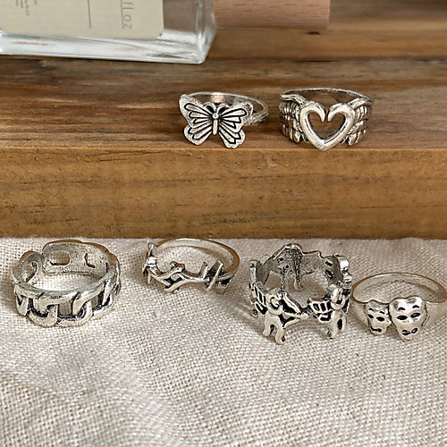 Ring Vintage Style Silver Alloy Heart Butterfly Face Stylish Rustic / Lodge Ethnic 5pcs One Size / Women's
Ring Vintage Style Silver Alloy Heart Butterfly Face Stylish Rustic / Lodge Ethnic 5pcs One Size / Women's