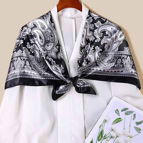 Women's Square Scarf Holiday Black and White Scarf Floral / All Seasons / Polyester
Women's Square Scarf Holiday Black and White Scarf Floral / All Seasons / Polyester