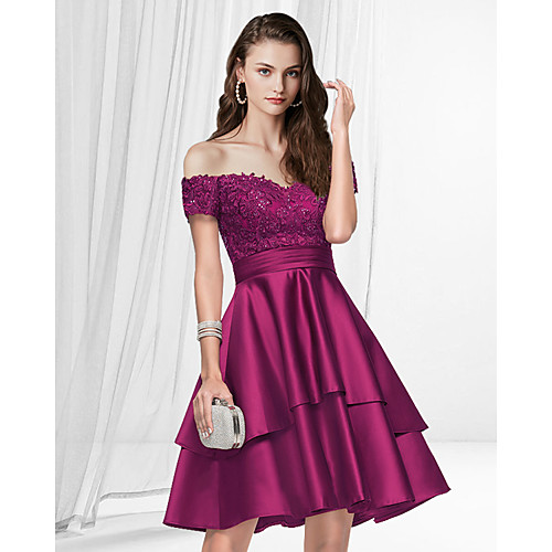 A-Line Reformation Amante Minimalist Homecoming Party Wear Dress Off Shoulder Sleeveless Knee Length Satin with Pleats Tier 2021
A-Line Reformation Amante Minimalist Homecoming Party Wear Dress Off Shoulder Sleeveless Knee Length Satin with Pleats Tier 2021