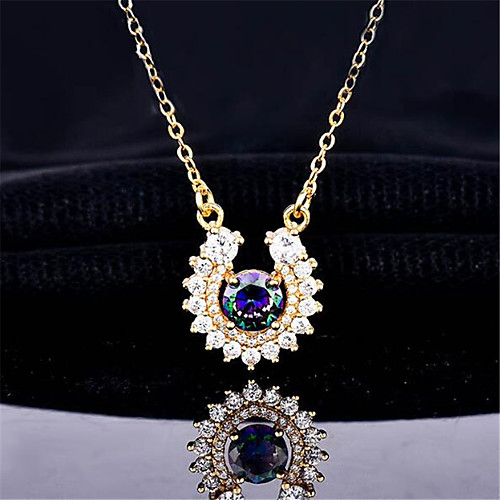 Women's Pendant Necklace Charm Necklace Classic Precious Fashion Zircon Copper Gold Plated Gold 45 cm Necklace Jewelry 1pc For Christmas Party Evening Street Gift Birthday Party
Women's Pendant Necklace Charm Necklace Classic Precious Fashion Zircon Copper Gold Plated Gold 45 cm Necklace Jewelry 1pc For Christmas Party Evening Street Gift Birthday Party