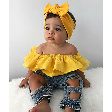 baratos Roupas de Bebê-bebê Para Meninas Boho Sólido Pregueado / rasgado Sem Manga Curto Curto Conjunto Amarelo