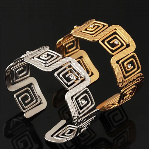 

Women's Synthetic Diamond Cuff Bracelet Bracelet Ladies Fashion Dubai Crystal Bracelet Jewelry Golden / Silver For Party Wedding Special Occasion Birthday Gift Casual / Platinum Plated / Gold Plated