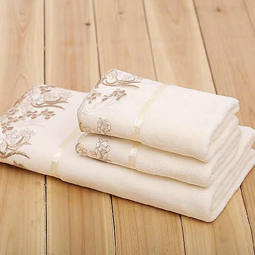 

Superior Quality Bath Towel Set, Solid Colored 100% Micro Fiber Bathroom