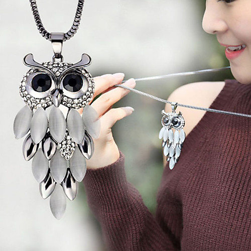 

Retro Opal Owl Sweater Chain Necklace