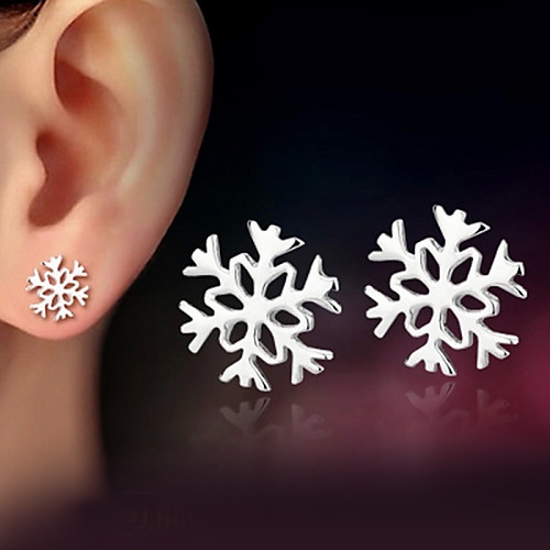 

Women's Stud Earrings Snowflake Ladies Classic Sterling Silver Silver Earrings Jewelry Silver For Party Wedding Daily