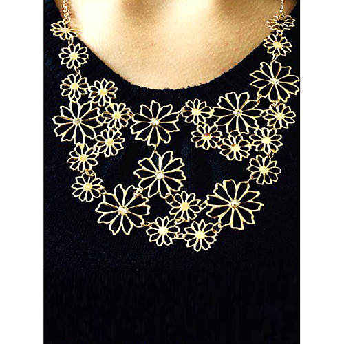 

Women's Statement Necklace Origami Flower Ladies Adjustable Festival / Holiday Alloy Beige Necklace Jewelry For Party Gift Daily Office & Career