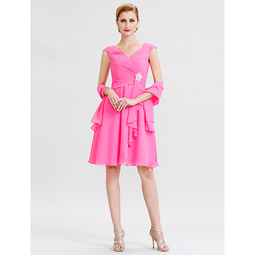 

A-Line Mother of the Bride Dress Open Back Wrap Included V Neck Knee Length Chiffon Sleeveless with Criss Cross Crystal Brooch 2021