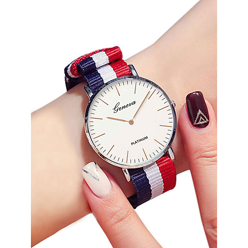 

Women's Wrist Watch Quartz White / Blue / Red 30 m Water Resistant / Waterproof Creative Analog Vintage Fashion - Green Pink Navy / Red / White
