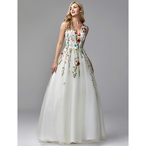 

A-Line White Floral Quinceanera Formal Evening Valentine's Day Dress V Neck Sleeveless Floor Length Lace Tulle with Embroidery Appliques 2021